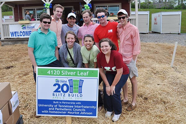 Sigma Nu UTK participate in the building of a Habitat for Humanity home for a Knoxville family 2011-01